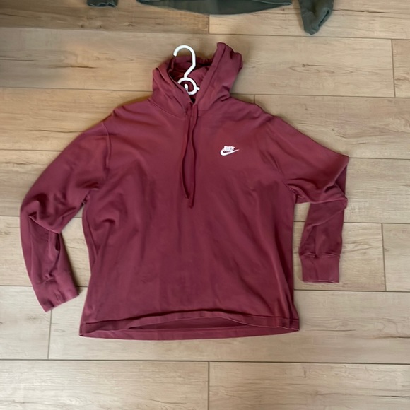 Nike Other - Nike Mens Large Maroon hooded shirt